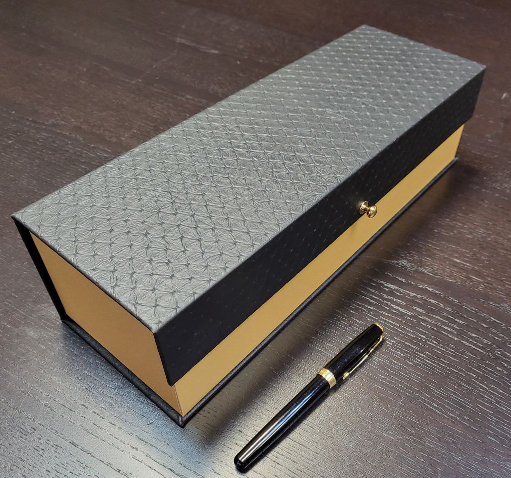 6314cutie piele+6315.2insert burete sticla vin3