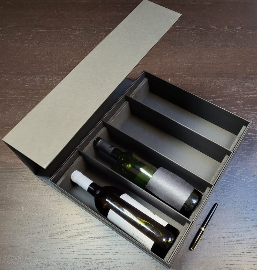 6478-Cutie 340x400x90mm cu separatoare separator mucava si burete pt sticle vin-1